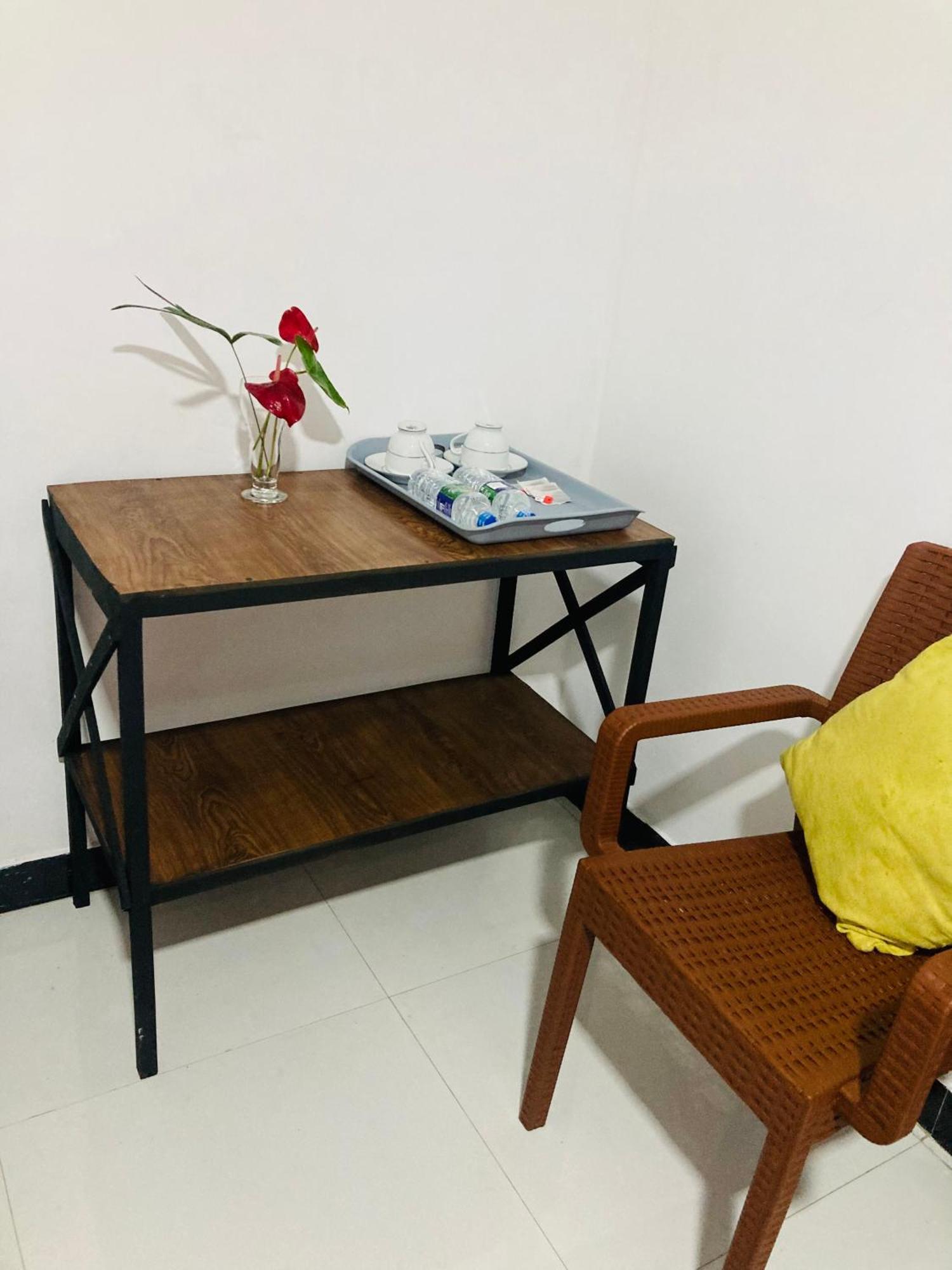 Malee Homestay Polonnaruwa Exterior foto